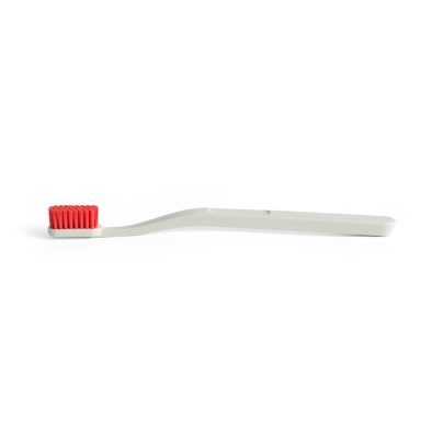 Hay_Tann Toothbrush off white_red
